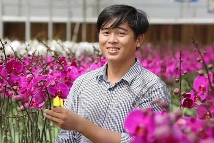 Xu hướng Mua váy hoa mà không biết 4: Hotspot Matrix tiết lộ bí quyết video viral