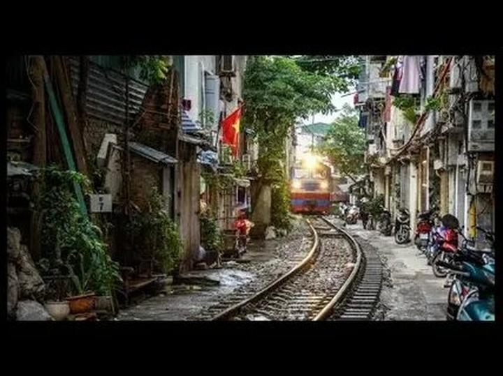 Quản lý nhà hàng: Thu hút khách hàng bằng video ngắn cùng Hotspot Matrix